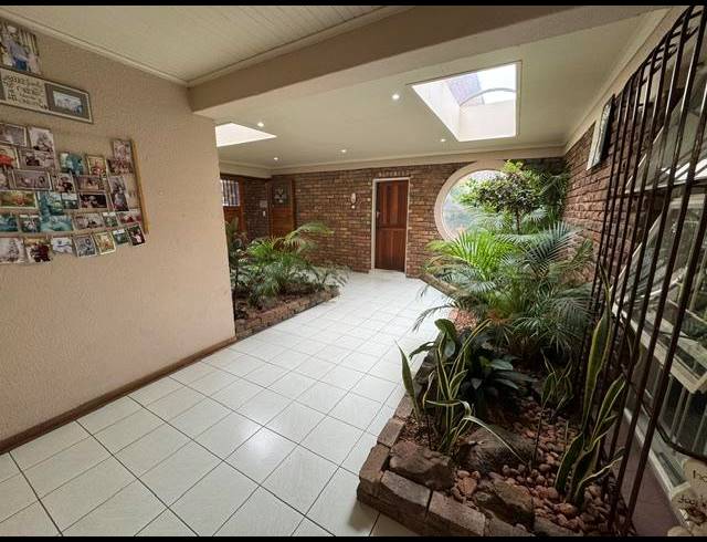 4 BEDROOM HOUSE FOR SALE IN EDLEEN